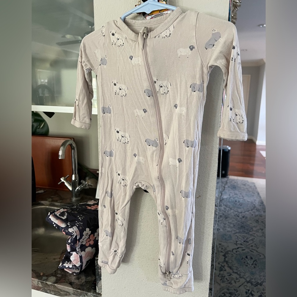 Kyte Baby 6-12m Zippered Romper PJ